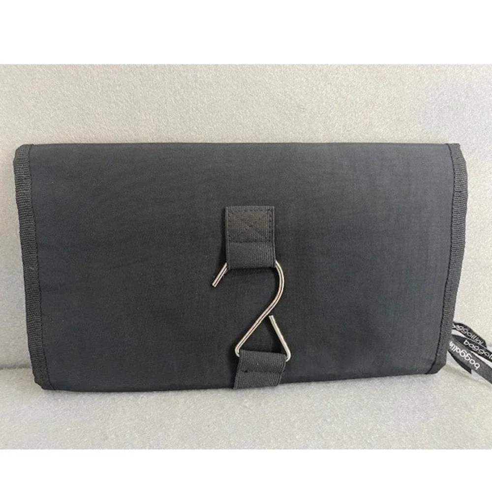 Baggallini Black Nylon Hanging Tri Fold Toiletry‎ Organizer Travel Bag Hook